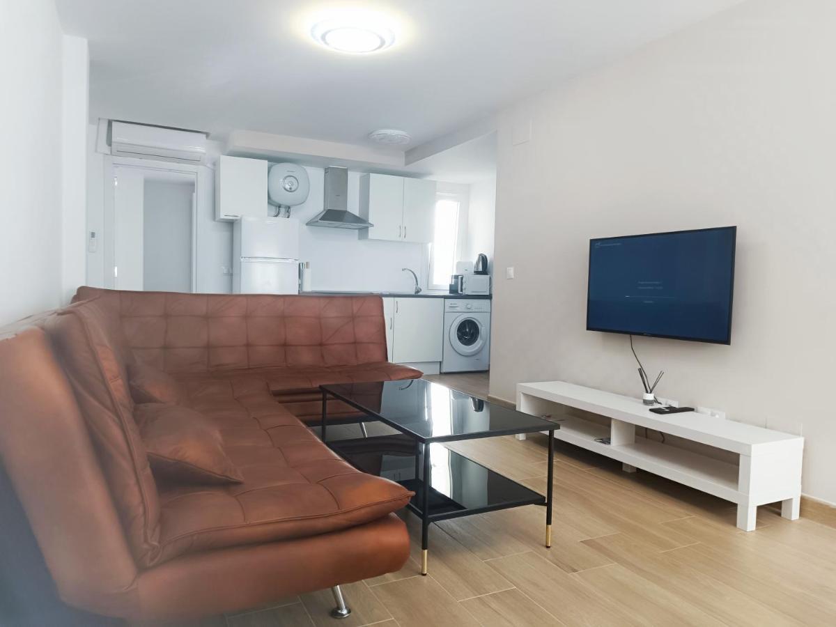 Baj - Apartamentos En Playa Bajondillo, Торремолинос Экстерьер фото