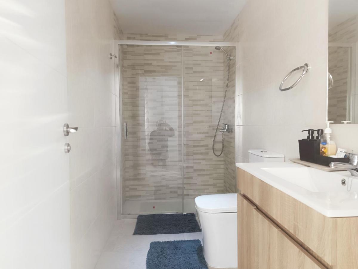 Baj - Apartamentos En Playa Bajondillo, Торремолинос Экстерьер фото